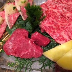 梅田イーマで完全個室でいただける熟成肉の焼肉ランチ「但馬屋」へ！